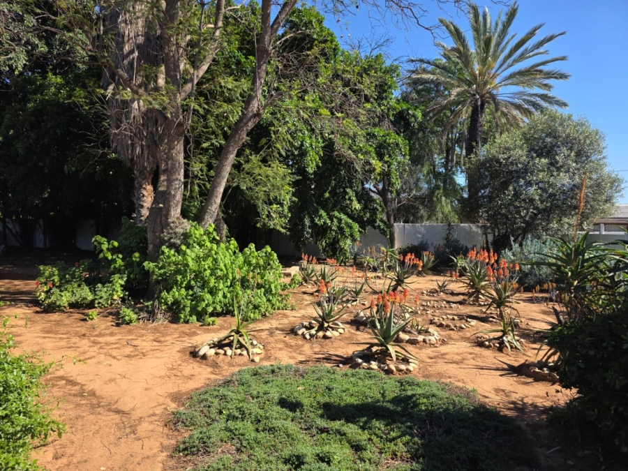  Bedroom Property for Sale in West Bank Western Cape